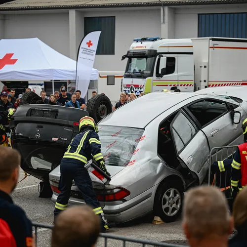 Retter23_Messegeschehen_Qu_MesseWels (150).jpg