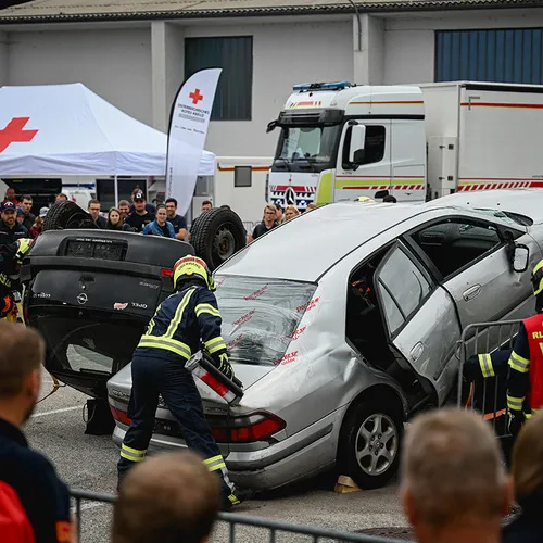 Retter23_Messegeschehen_Qu_MesseWels (150).jpg