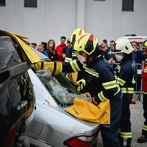 Retter23_Messegeschehen_Qu_MesseWels (154).jpg